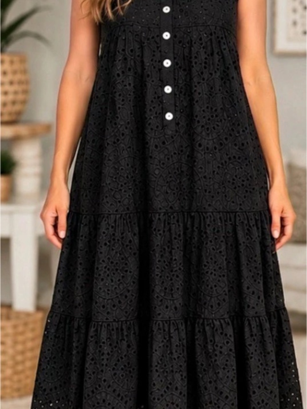 19” ptp CIVICO 51 Black Eyelet Tiered Sleeveless Midi Dress Medium